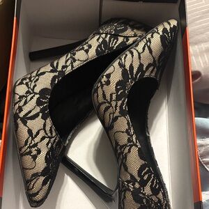 G by Guess Black and Cream Lace Heels